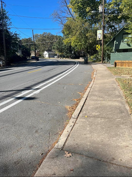 Kavanaugh pop up bike lane from Berry to Fairfax.