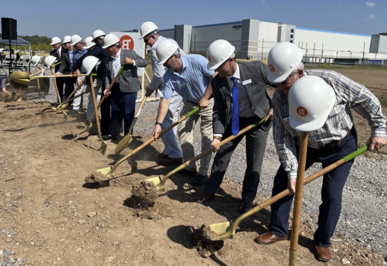 Mayor Frank Scot Jr.